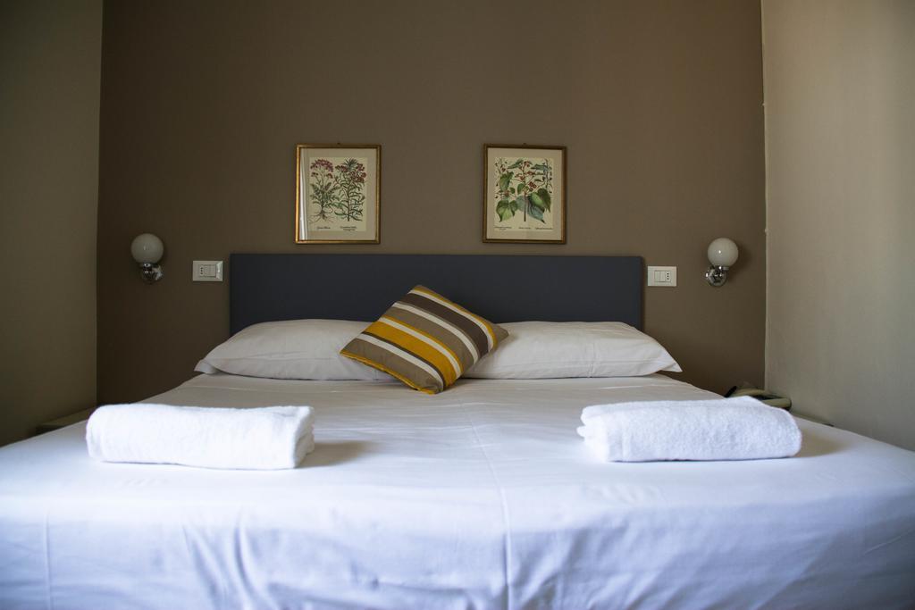 Hotel Arianna Iseo Cameră foto